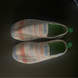 Women's Sanuk multi color slip ons size 8